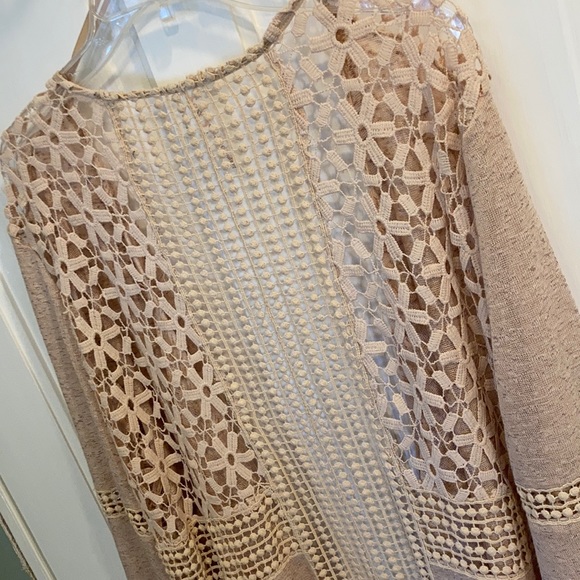 Lightweight lace insert open long coverup NWOT - Picture 6 of 8